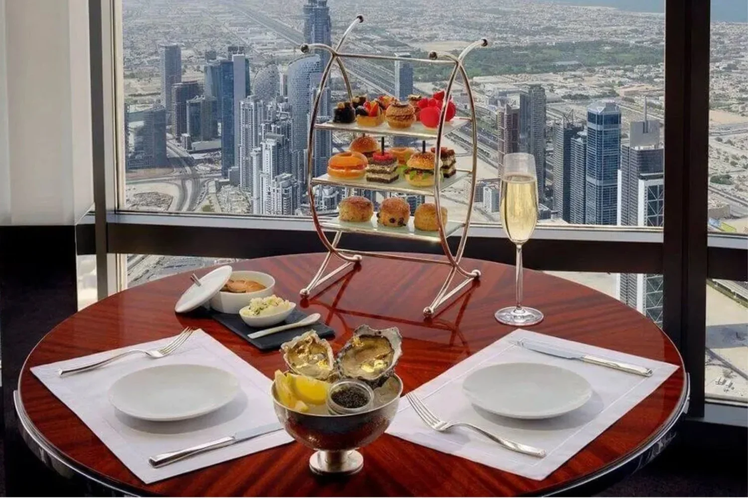 Burj Khalifa Ticket with The Cafe Treat