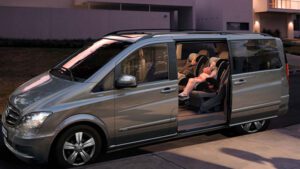 7-seater-benz-viano-booking-singapore1