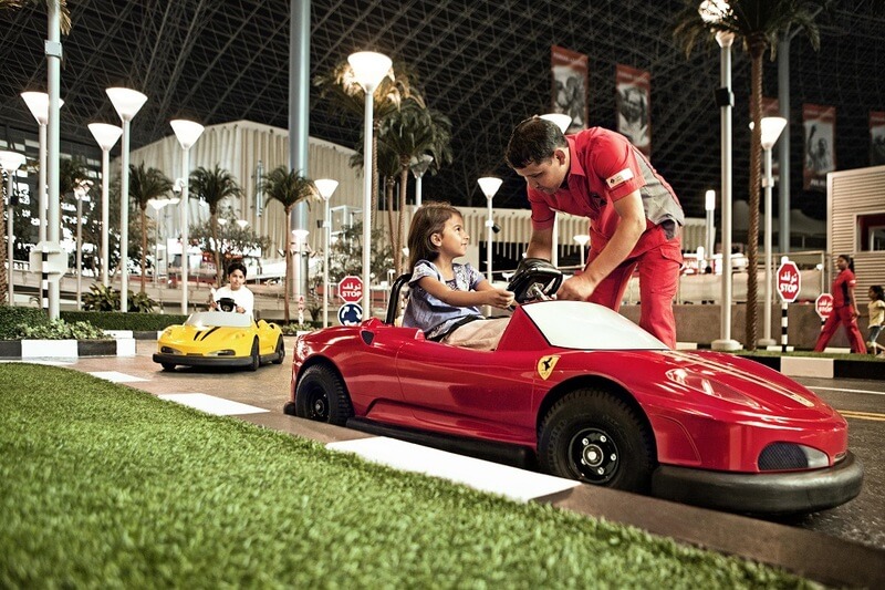 Ferrari World Theme Park (3)