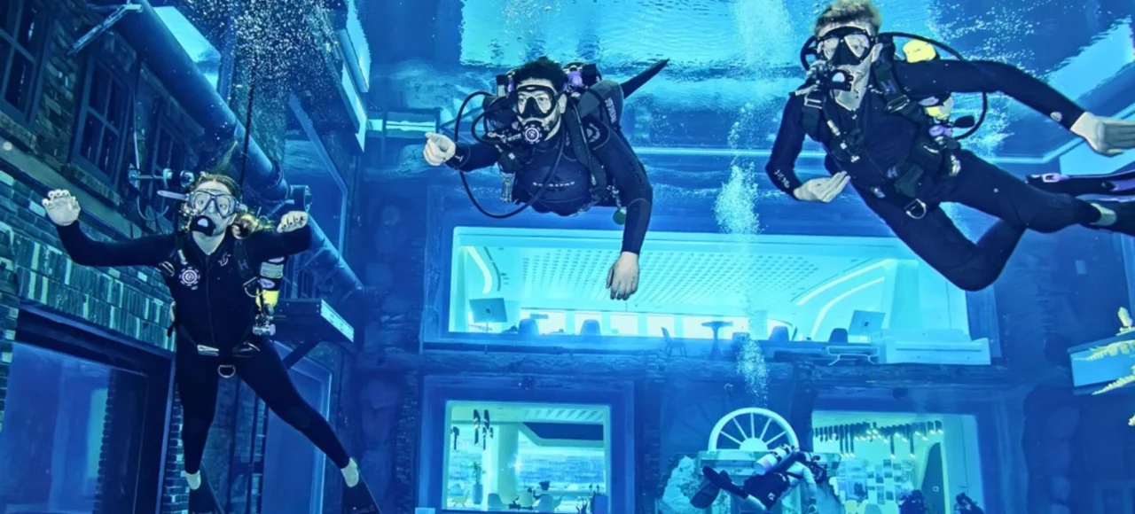 Deep Dive Dubai